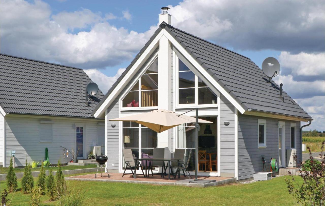 2 Bedroom Lovely Home In Zerpenschleuse Kültér fotó